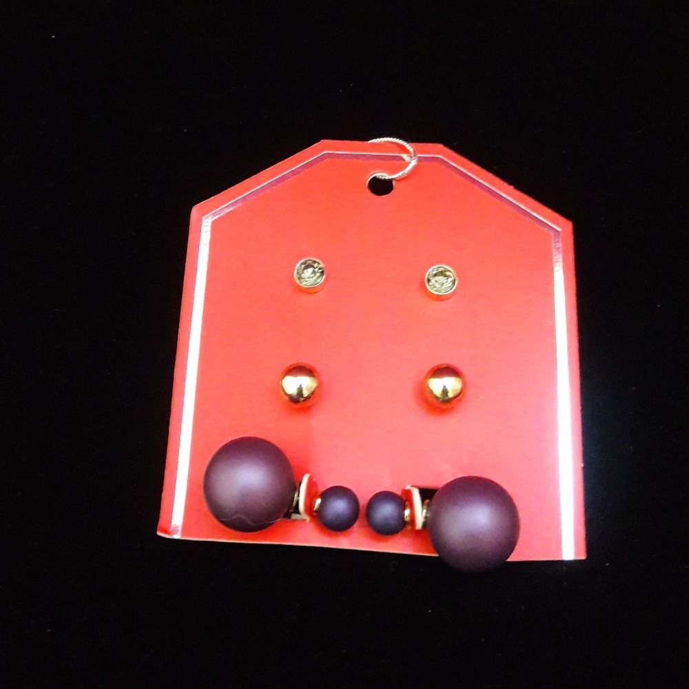 3 Pairs of Stud Earrings